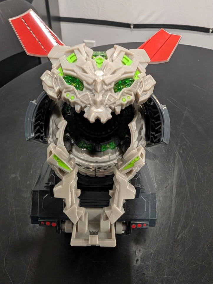 2009 Transformers ROTF Supreme Class Constructicon Devastator - photo 4