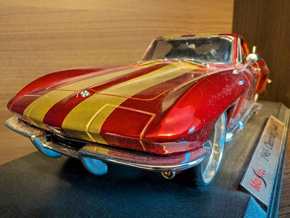Maisto Pro Rodz 1:18 1965 Chevrolet Corvette Stingray - photo 2