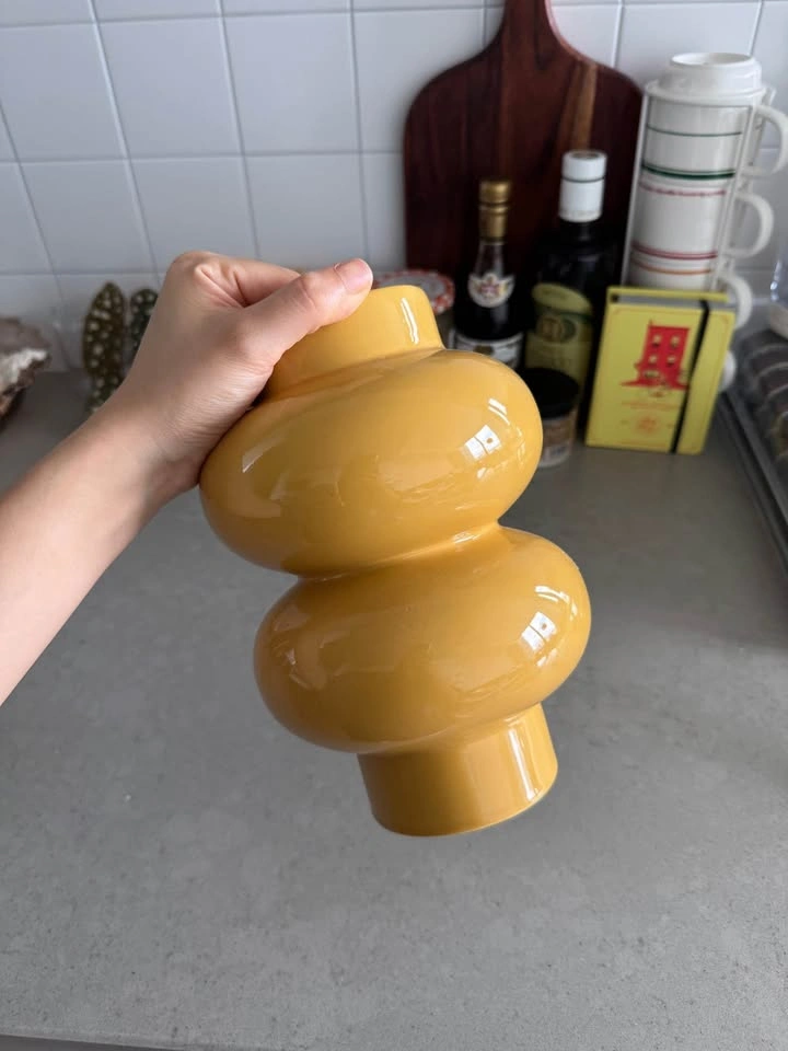 IKEA yellow vase - photo 2