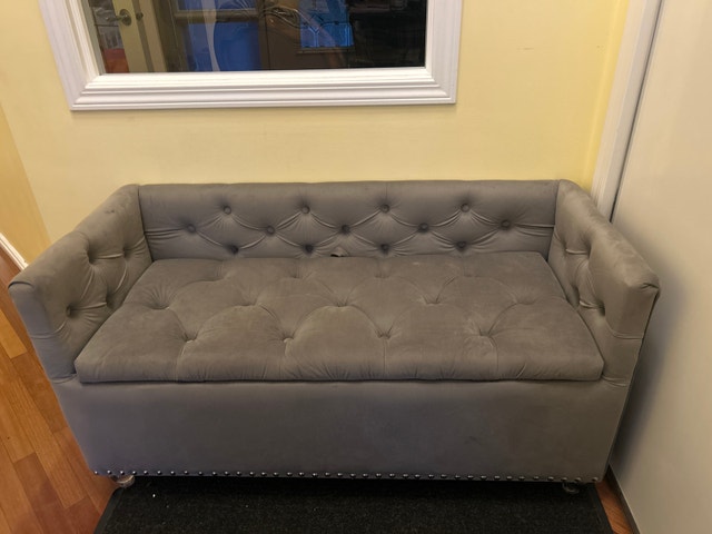 Grey Tufted Storage Bench