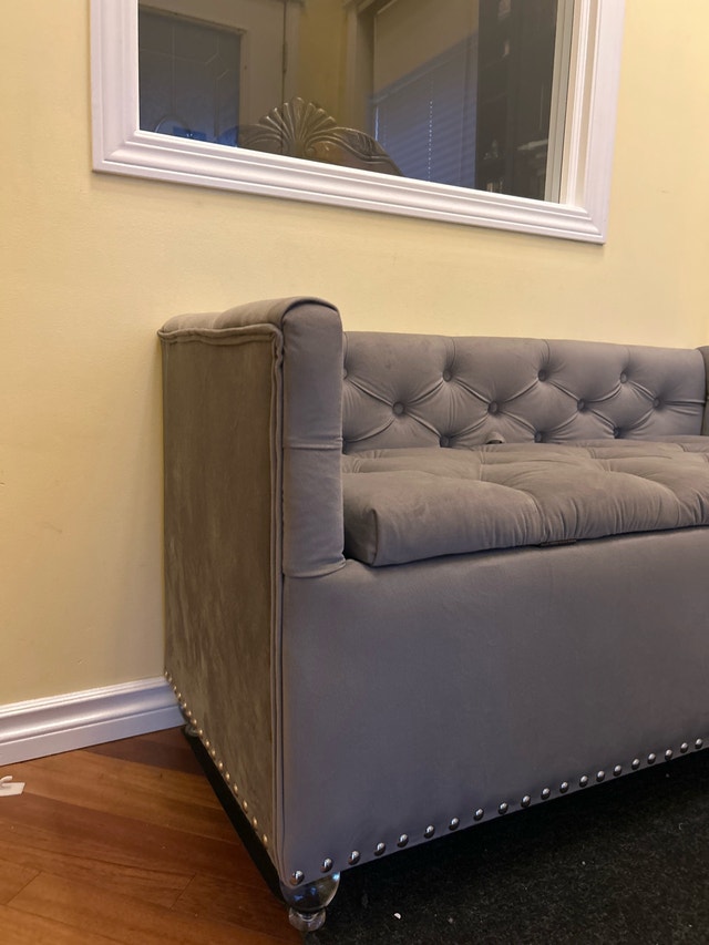 Grey Tufted Storage Bench - photo 3