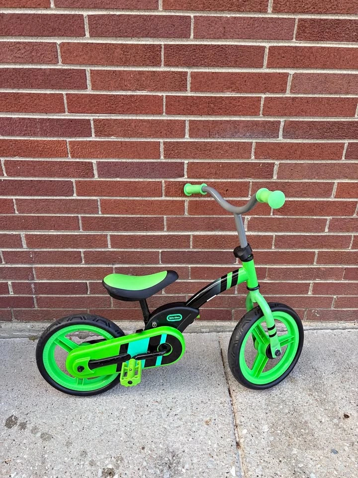 Little Tikes Green Bike