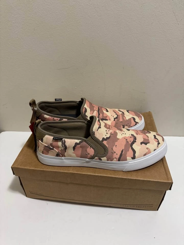 New Men Oakley Slip on Shoes. Size 10 US. Firm price. - photo 3