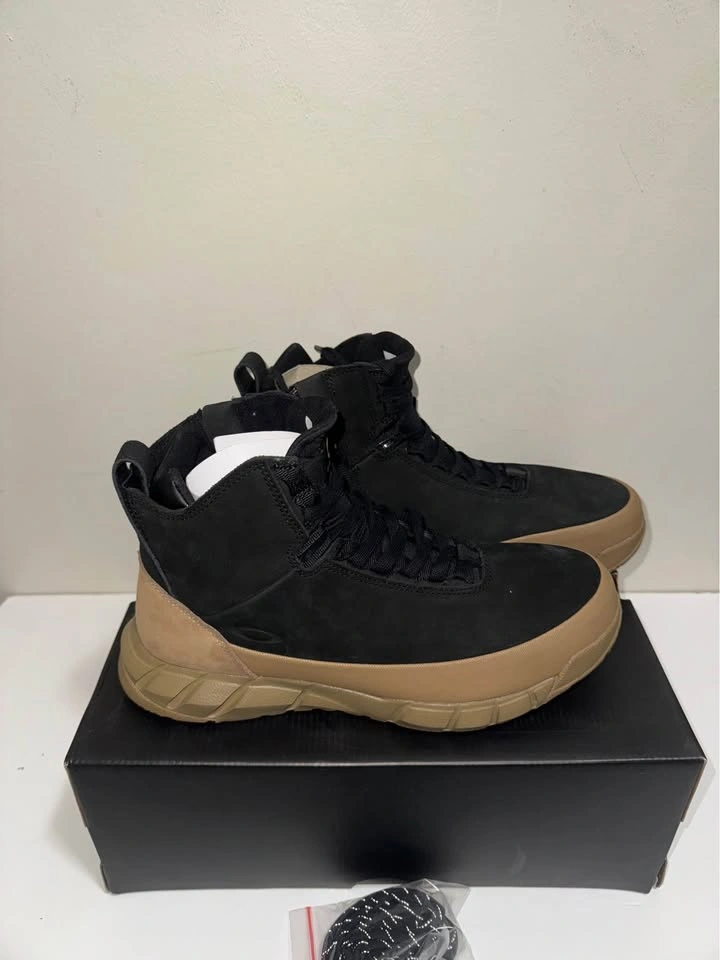 New Men Oakley Waterproof Boots Size 10.5 - photo 3