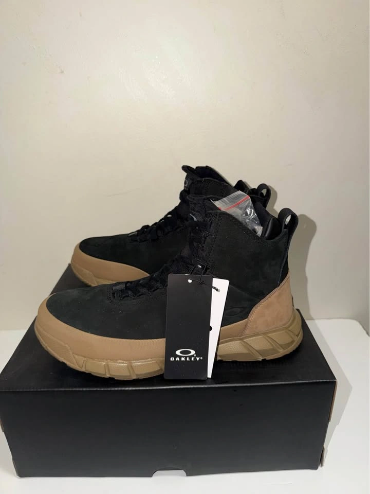 New Men Oakley Waterproof Boots Size 10.5 - photo 5