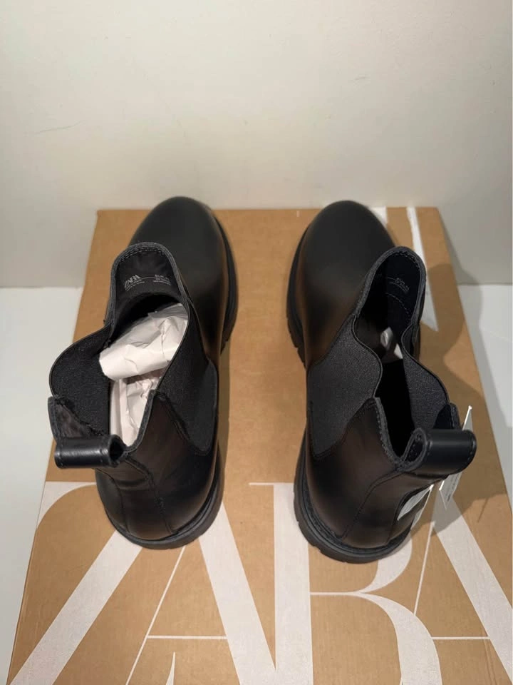 New Zara Men Chelsea Boots - Size 11 & 12 US - photo 5