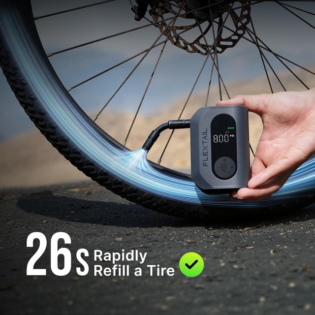 Mini Electric Bike Pump with Digital Gauge & Taillight - photo 3
