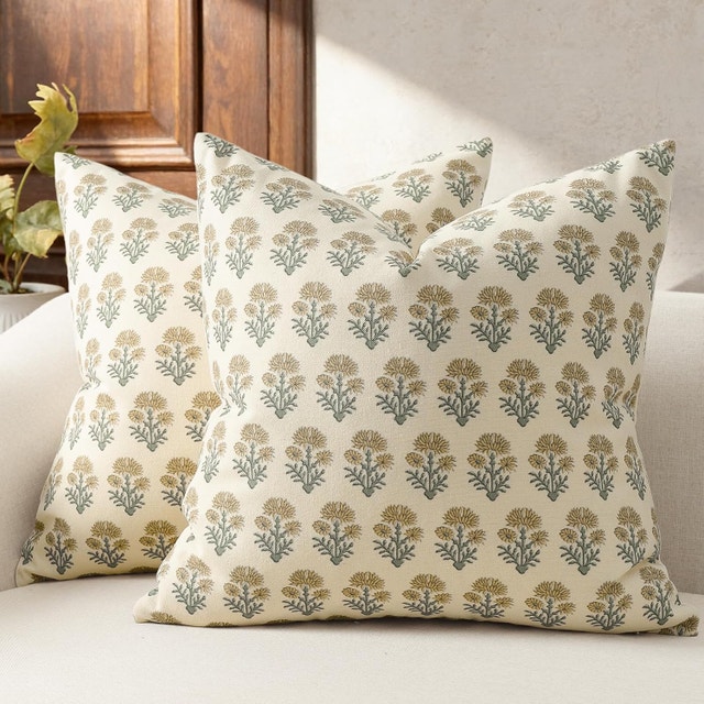 Floral Pillow Covers 18x18 Set of 2, Country Botanical