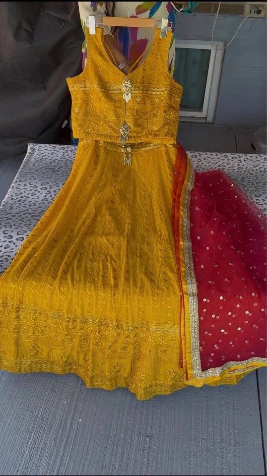 Mustard Yellow Party Wear Lehenga – Size 40 - photo 3