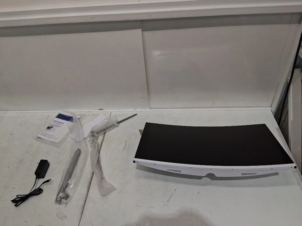 Z-Edge 27” Curved 100Hz Monitor, Open Box, Tested - photo 2