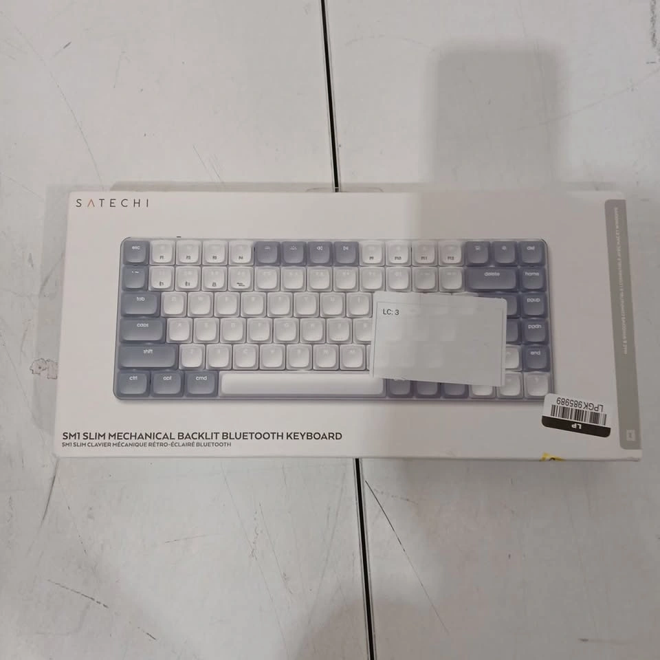 Satechi SM1 Slim Mechanical Bluetooth Keyboard White/Grey, Open - photo 2