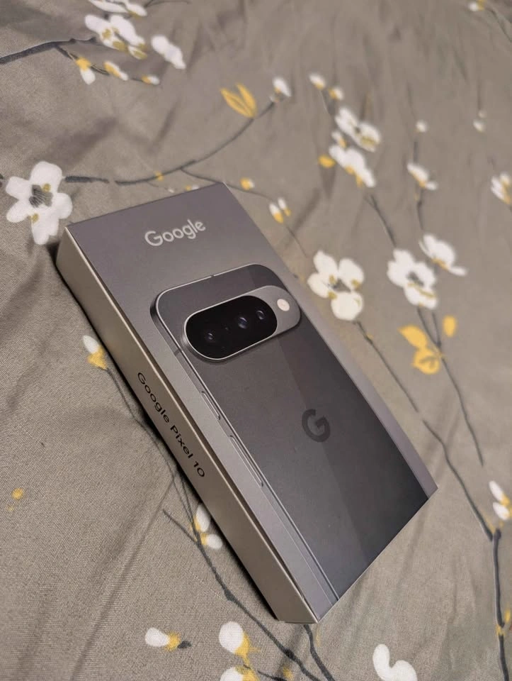 Brand New Sealed Google Pixel 10 128GB - Unopened - Unlocked - photo 2