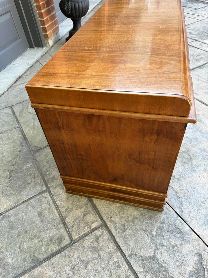 Beautiful Chest - photo 2