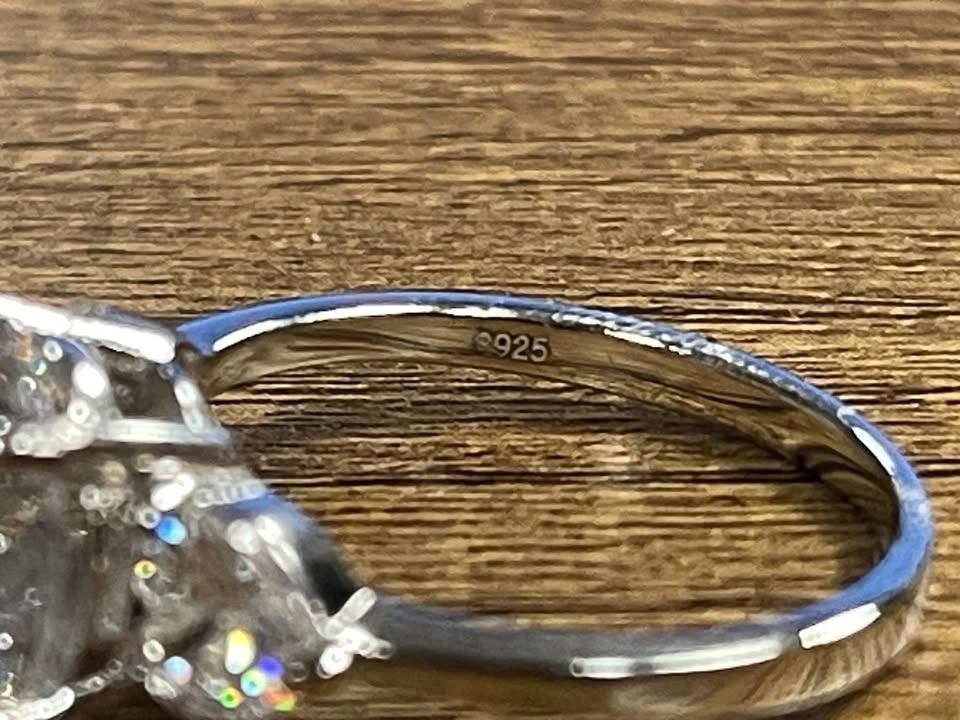 925 Silver 3.0ct CZ Trinity Ring with Heart Sidestones Size 7 - photo 4