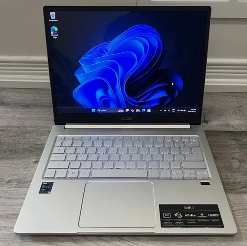 Acer Swift 3 13.5" 2K QHD Laptop i5 11th Gen 8GB RAM 120GB SSD