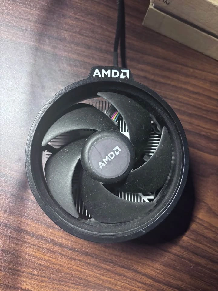 AMD Wraith Stealth CPU Cooler - photo 2