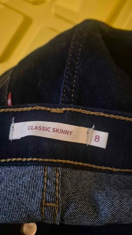 Levi's Classic Skinny Jeans Size 8 - photo 2