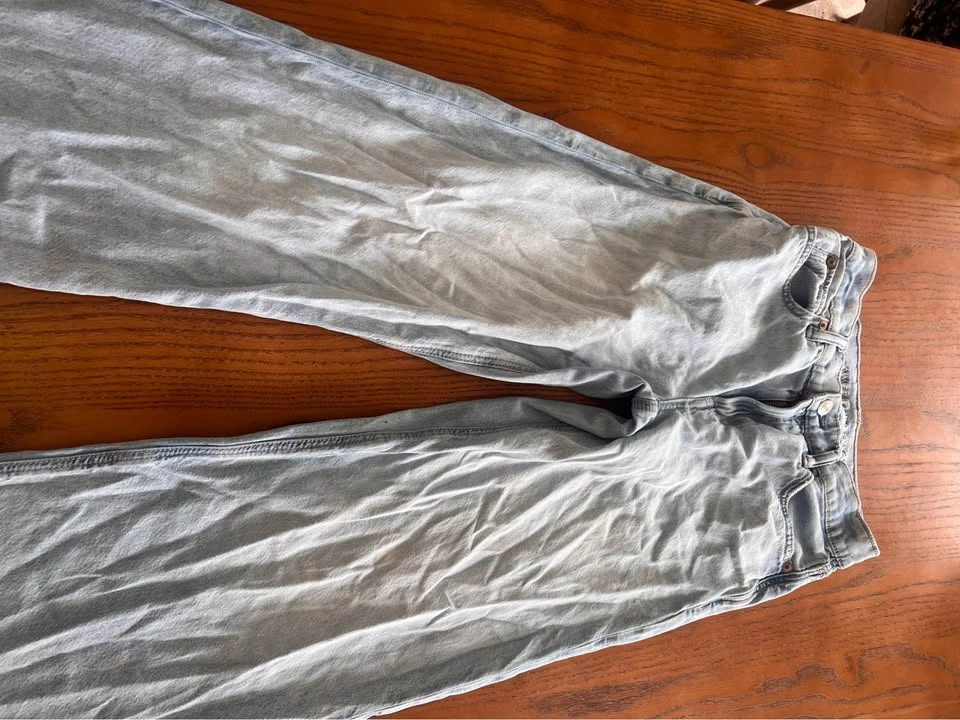 American Eagle Jeans - photo 2