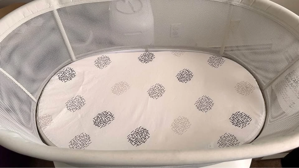 4moms MamaRoo Sleep Bassinet + storage basket - photo 3