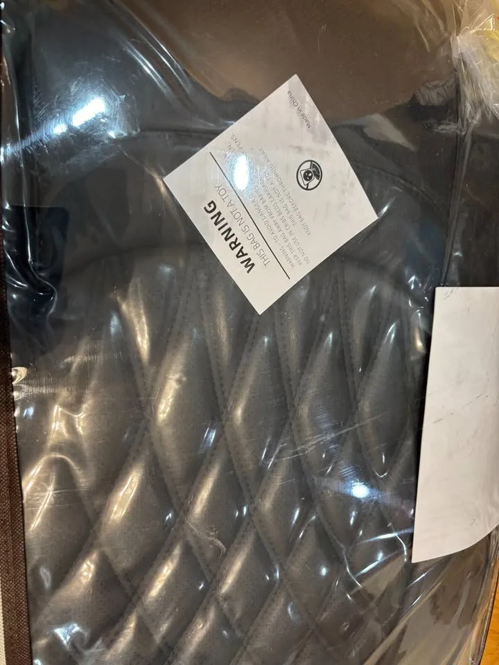 Black Faux Leather Car Seat Covers image indicator(5)