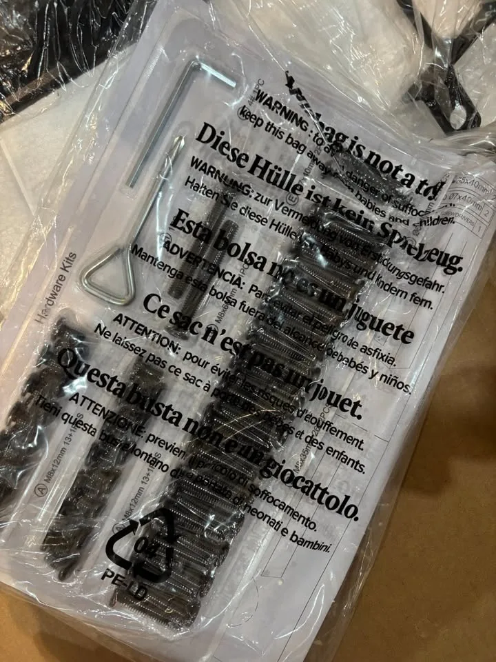 Floating Queen Bed Frame - LED Lights image indicator(5)