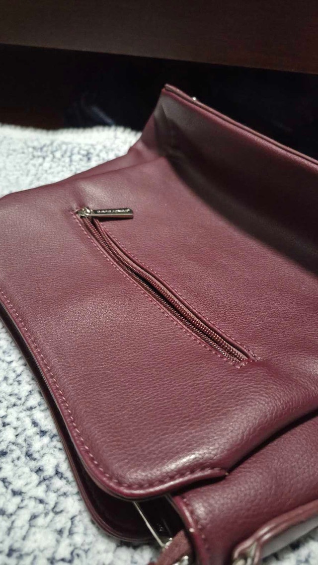 David Jones Paris faux leather shoulder bag - photo 4