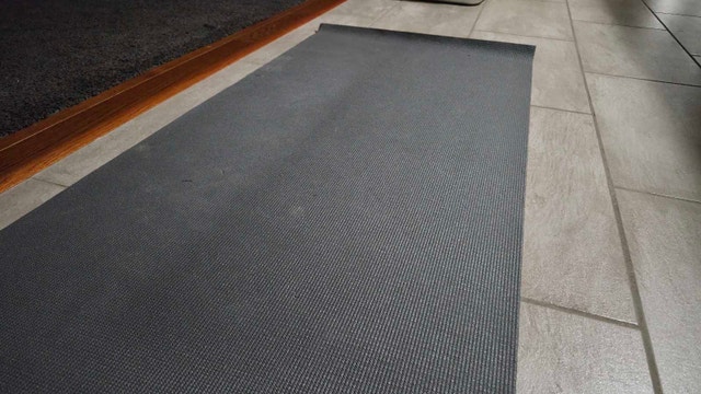Premium yoga/exercise mat - Go Zone - photo 2