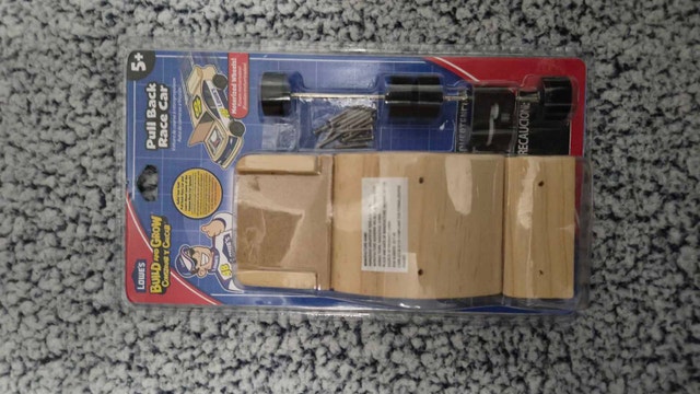 Wooden Models 2 Pack (car and house) - photo 3