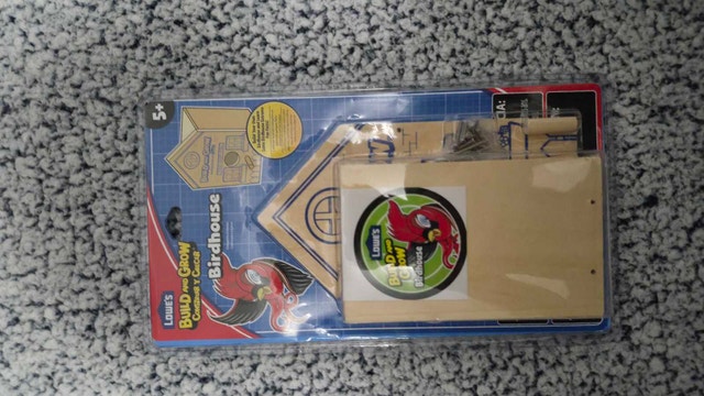 Wooden Models 2 Pack (car and house) - photo 4