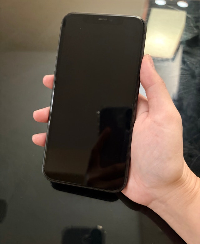 iPhone 11 for sale - photo 4