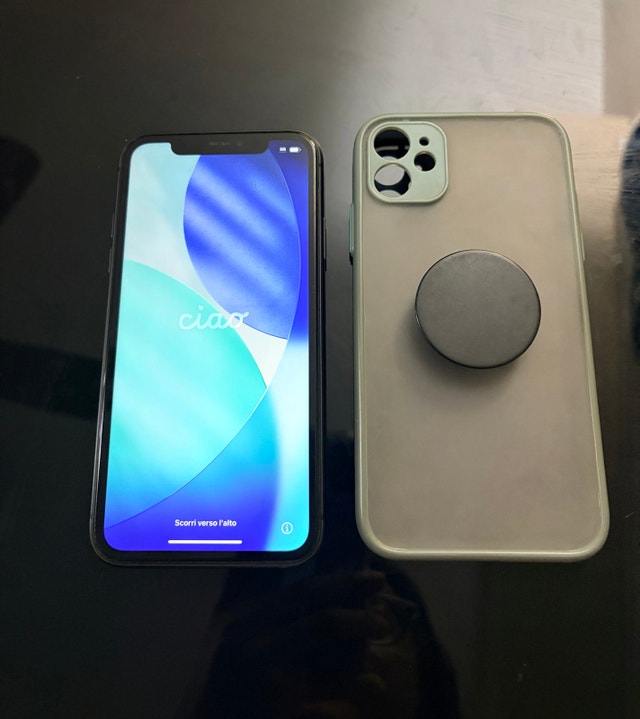 iPhone 11 for sale - photo 5