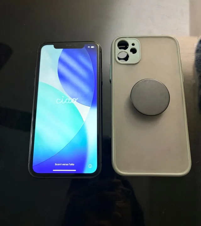 iPhone 11 for sale - photo 5