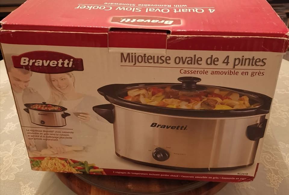 Bravetti 4 quart slow cooker