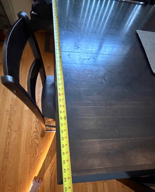 Farmhouse Style - Dark Wood Counter Height with 6 Chairs - photo 5