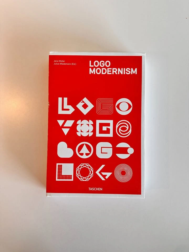 Logo Modernism Book