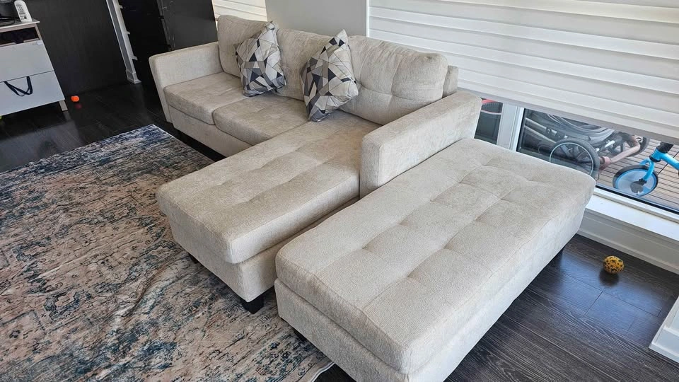 Modular Sectional Sofa with Ottoman - photo 2