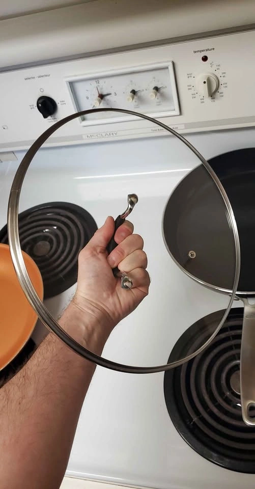 12 inch OXO Frying Pan with glass lid + J.A. Henckels Knife Set - photo 4