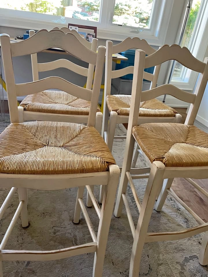 Set of 4 authentic Ballard Designs Lemans Counter Stools