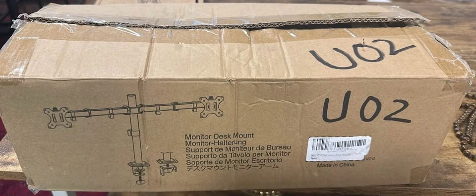 MOUNTUP Dual Monitor Desk Mount - photo 5