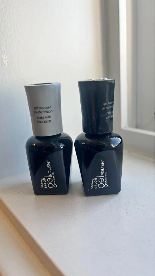 Sally Hansen gel polish base & top coat