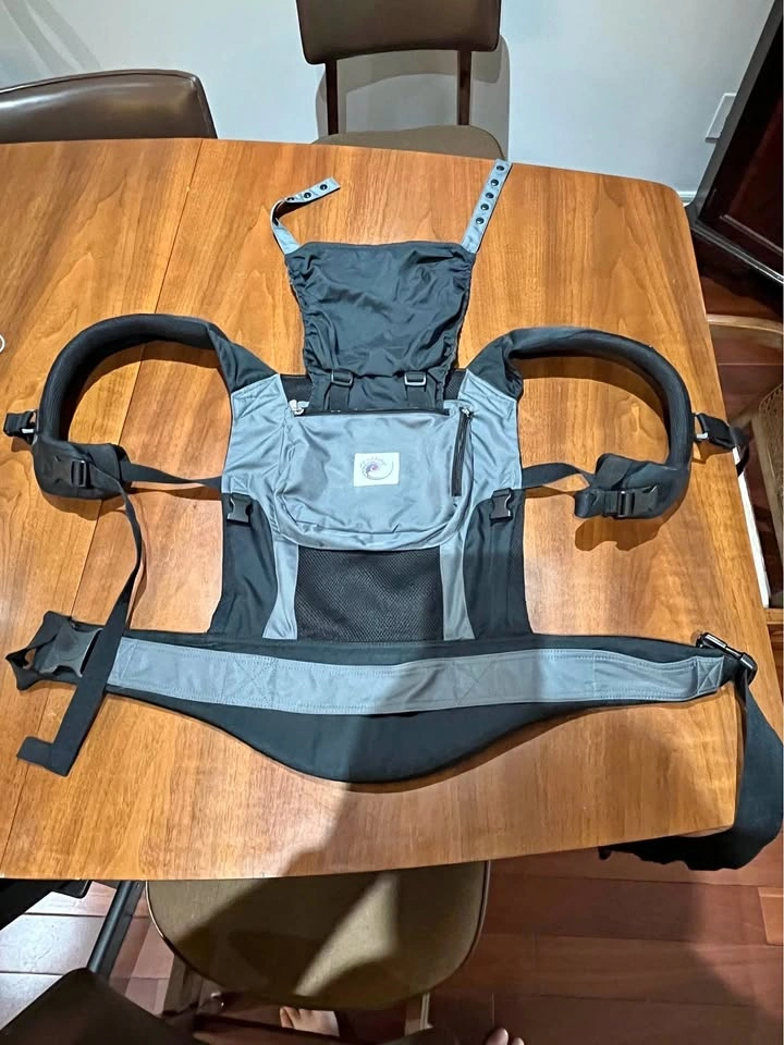 Ergobaby carrier