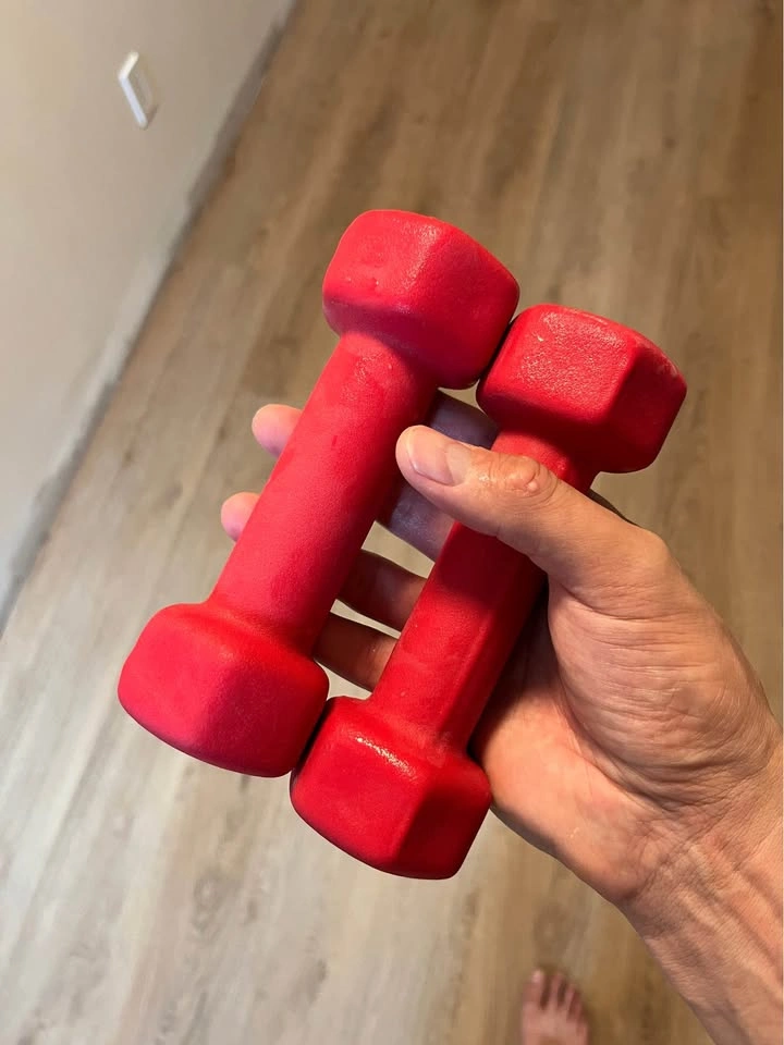 3 lb dumbbells - photo 2