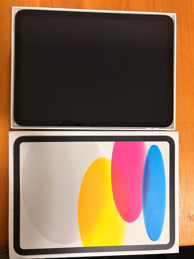 iPad 11th Gen 128GB + Apple Pencil USB‑C + Case - photo 2