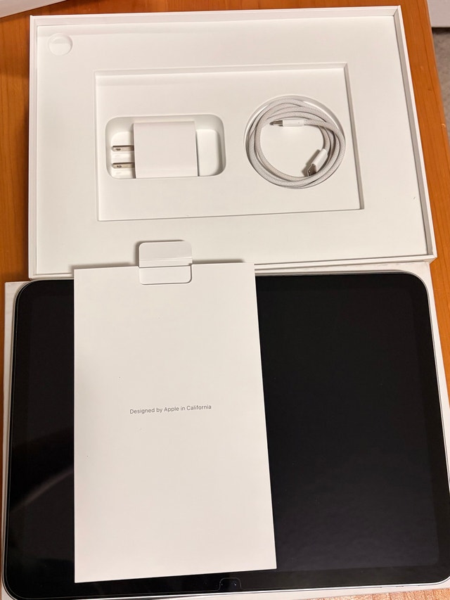 iPad 11th Gen 128GB + Apple Pencil USB‑C + Case - photo 4