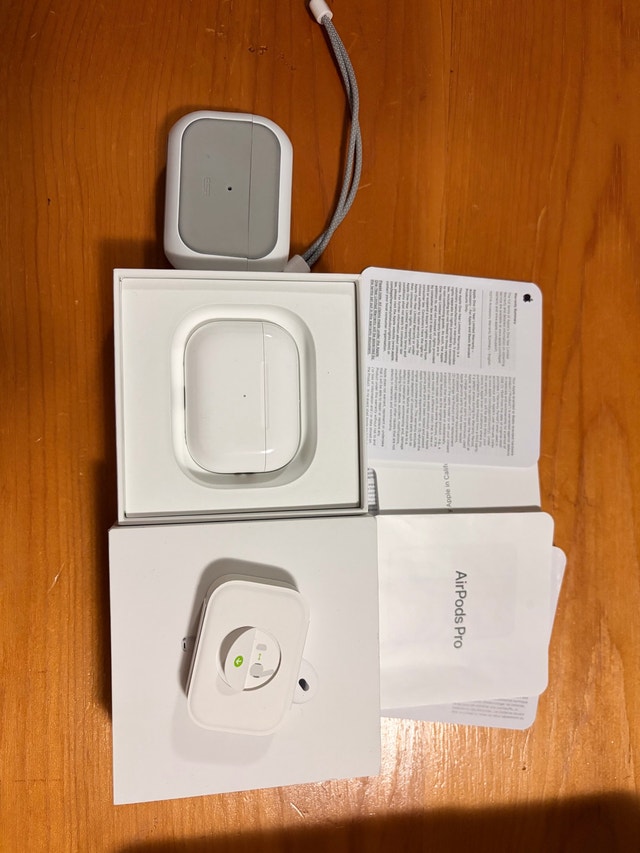 Apple AirPods Pro 2 (USB‑C) + ESR Case — Complete Set - photo 3