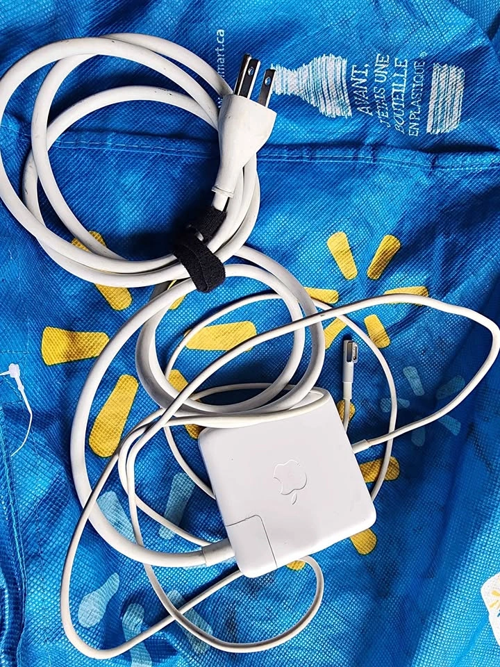 85w magsafe power adapter OEM