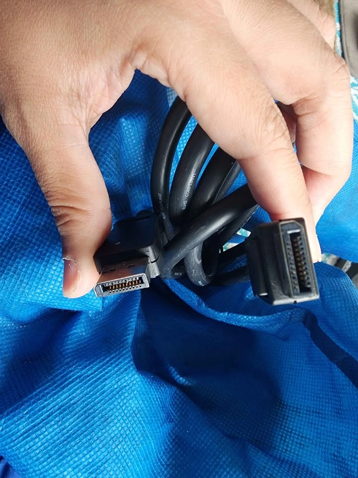 9 feet display port cable - photo 2