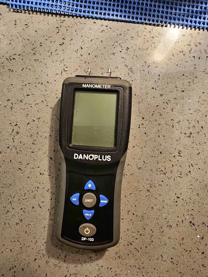 Digital Manometer