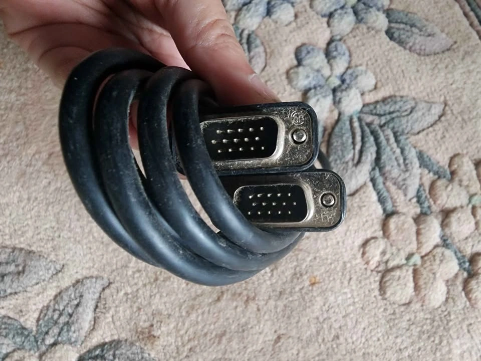 VGA cables - photo 2