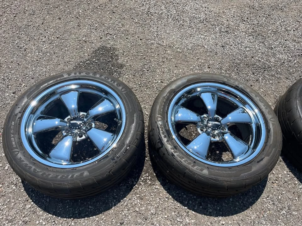 Cragar 617 Chrome Rims – 18x8 | Pristine Condition - photo 2